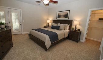 428 STERLING PARK Cir, Alabaster, AL 35007