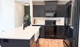 3185 E Greenwillow Ln, Ammon, ID 83401