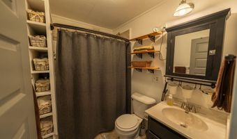 5692 Meadow Creek Rd, Bonners Ferry, ID 83805