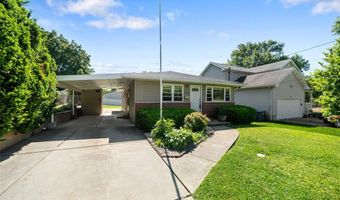 7932 Kingwood St, Affton, MO 63123