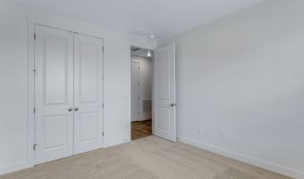 1922 Chaffee Crest Dr, Berthoud, CO 80513