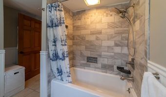 84 Bemis St, Berlin, NH 03570