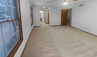 8906 138th Street Ct, Apple Valley, MN 55124