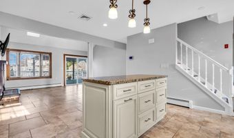 91 Wind Jammer Ct, Bayville, NJ 08721
