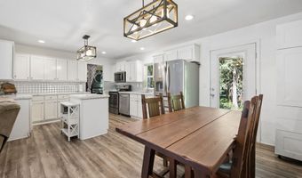 66295 E CRYSTAL CREEK Rd, Brightwood, OR 97011