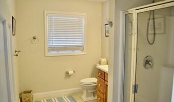 2 Bridge Ave, Bay Head, NJ 08742