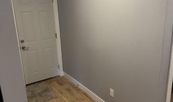 633 N E St, Albia, IA 52531