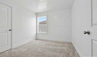 3145 Elixir Rd, Ammon, ID 83406