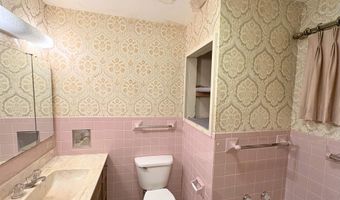 1326 S C St, Arkansas City, KS 67005