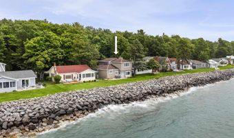 17646 S Ridgewood Dr, Arcadia, MI 49613