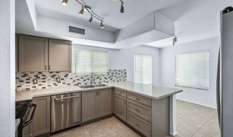 444 S MEADOWS Dr, Chandler, AZ 85224