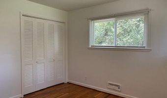580 Riverview Dr, Ann Arbor, MI 48104
