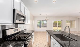 4633 E GLENEAGLE Dr, Chandler, AZ 85249