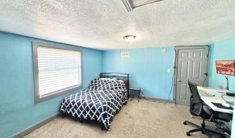 108 EARL St, Auburndale, FL 33823