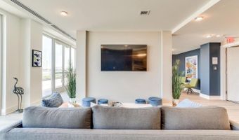 88 V St SW 201, Washington, DC 20024