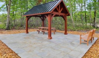 122 Red Lion Ct, Atco, NJ 08004