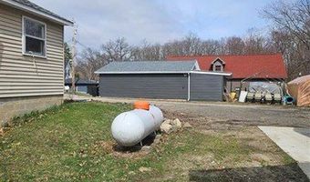 11035 Charles Dr, Argentine, MI 48418