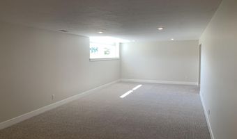 10522 Poppy Ln, Allendale, MI 49401