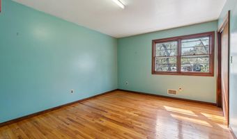 22 Meadowbrook Ave, Atlantic Highlands, NJ 07716
