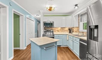 41 Wilmington St, Asheville, NC 28806