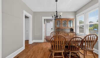 30 W Park Ave, Avenel, NJ 07001