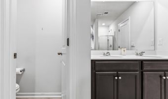 5139 Pratt Dr, Boiling Springs, SC 29316
