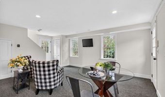 21 Greybirch Rd, Andover, MA 01810