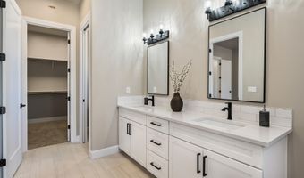 65299 85th St, Bend, OR 97703
