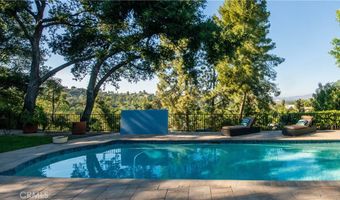 16529 Adlon Rd, Encino, CA 91436