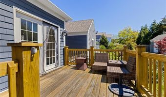 92 Franklin St, Bristol, RI 02809