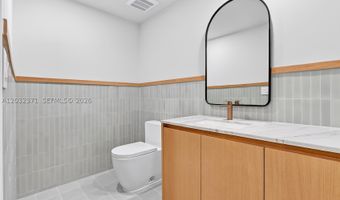 1176 97th St 403, Bay Harbor Islands, FL 33154