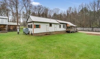 33 Plains Rd, Hiram, ME 04041