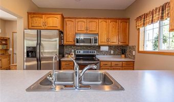 2920 Wilderness Ridge Rd SE, Alexandria, MN 56308