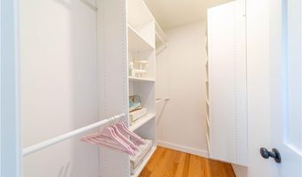 24 W Knollwood Cir, North Kingstown, RI 02852