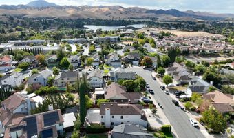 318 Redrock Dr, Antioch, CA 94509