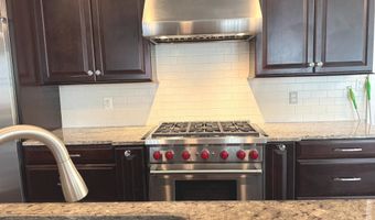 24814 BARRINGTON GROVE Ct, Aldie, VA 20105