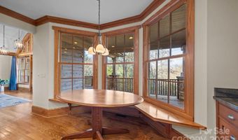 47 Cedar Hill Dr, Asheville, NC 28803