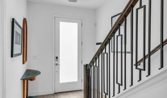 2402 ADDALIA Aly, Orlando, FL 32804