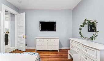 80-82 Poplar St, Bridgeport, CT 06605