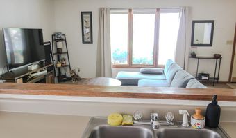 3422 West St, Ames, IA 50014