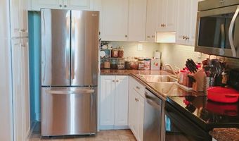 5500 HOLMES RUN Pkwy 1404, Alexandria, VA 22304