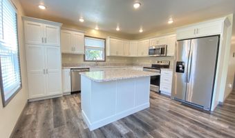 1902 14th St, Bedford, IN 47421