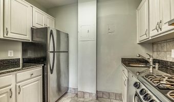1121 ARLINGTON Blvd 707, Arlington, VA 22209