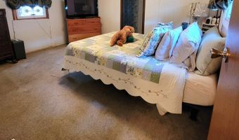 19 Susan Dr, Barnegat, NJ 08005