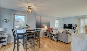 501 Woodhaven Ct 501, Cranston, RI 02920