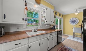 1885 Stabler Rd, Akron, OH 44313