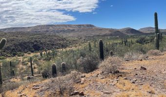 S Tillys Trail, Black Canyon City, AZ 85324