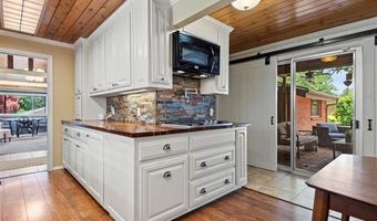 2310 Skyline Dr, Bartlesville, OK 74006