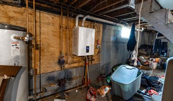 867 Minot Ave, Auburn, ME 04210