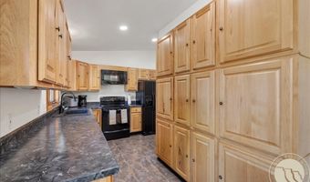 7 Cottonwood Way, Absarokee, MT 59001